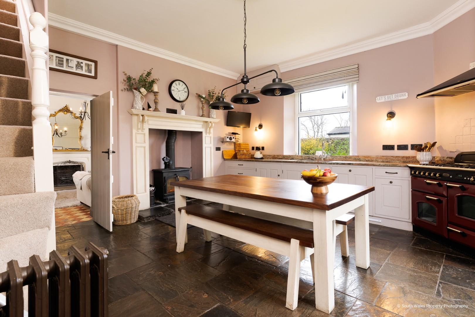 Llansannor, Nr Cowbridge, Vale of Glamorgan, CF717RX